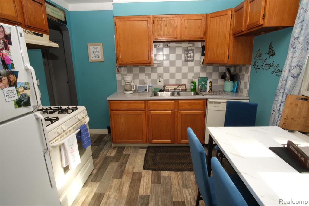 23745 Battelle Avenue