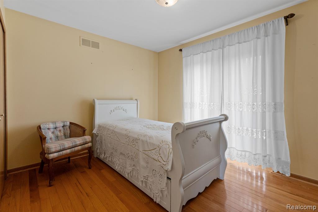 52605 Royal Forest Drive