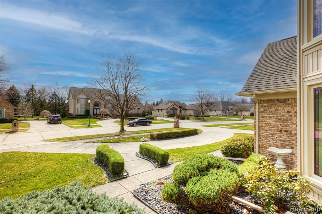 52605 Royal Forest Drive