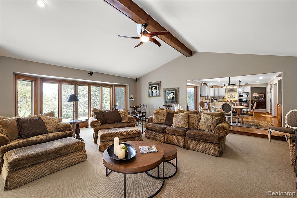 54416 Ridgeview Drive