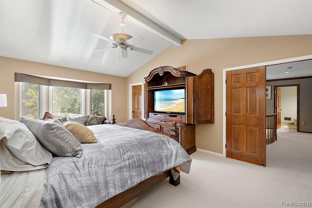 54416 Ridgeview Drive