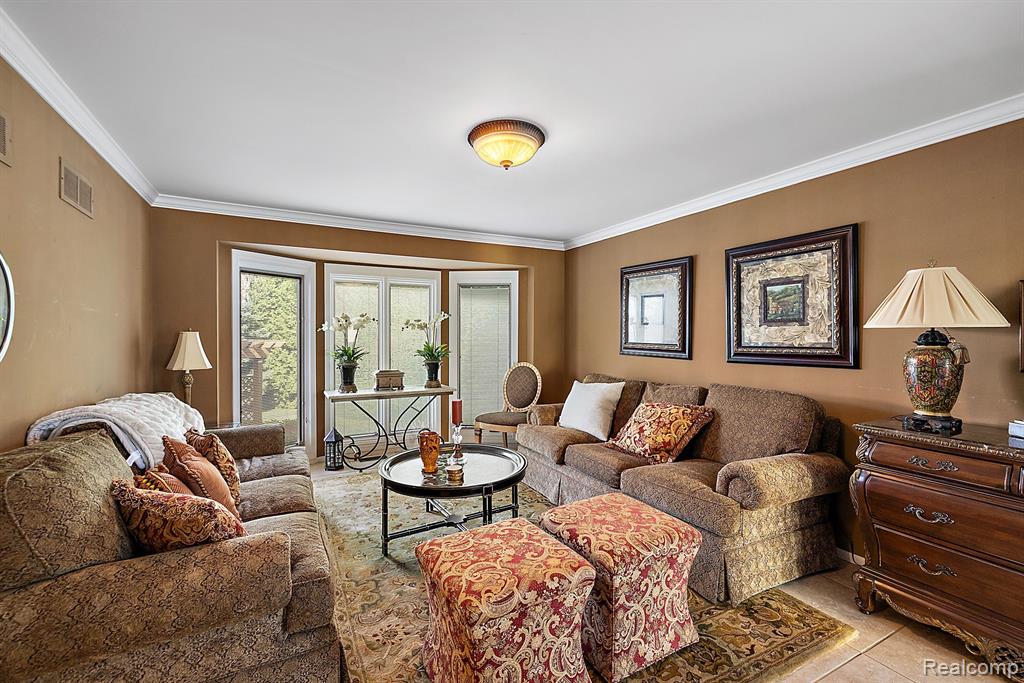 54416 Ridgeview Drive