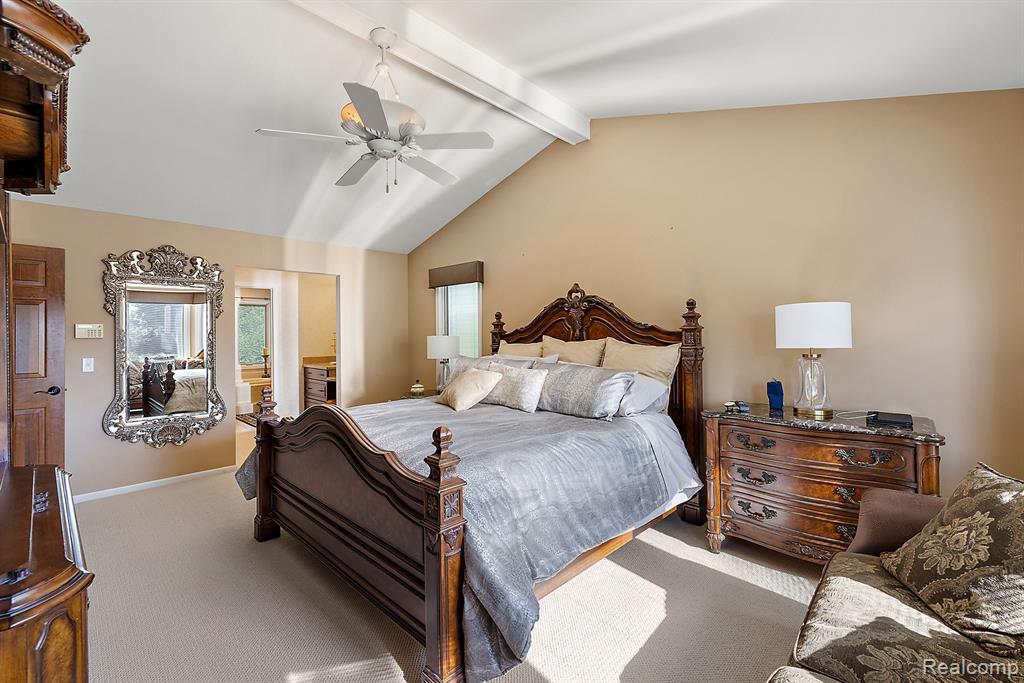 54416 Ridgeview Drive