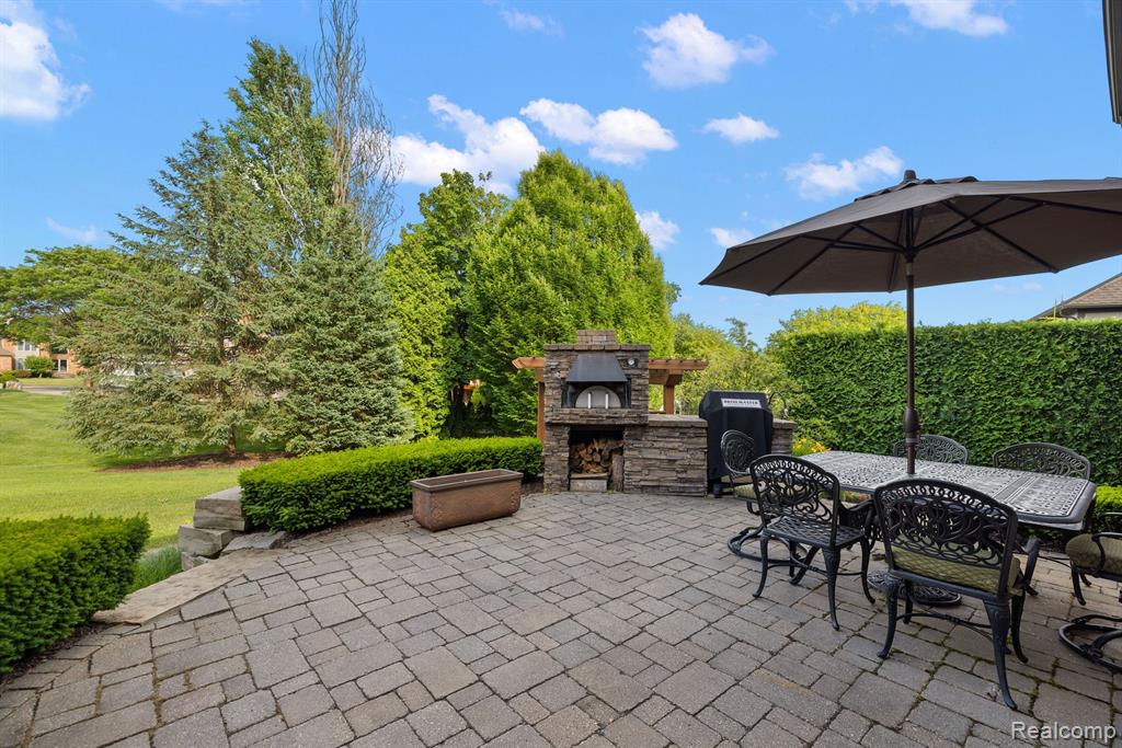 54416 Ridgeview Drive