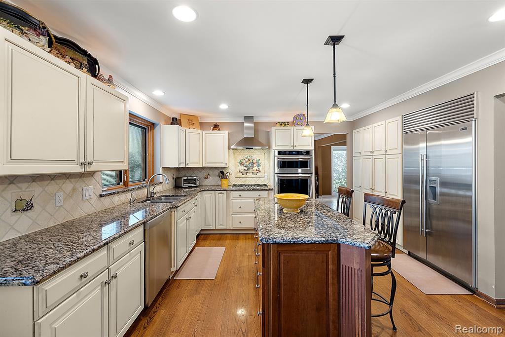 54416 Ridgeview Drive