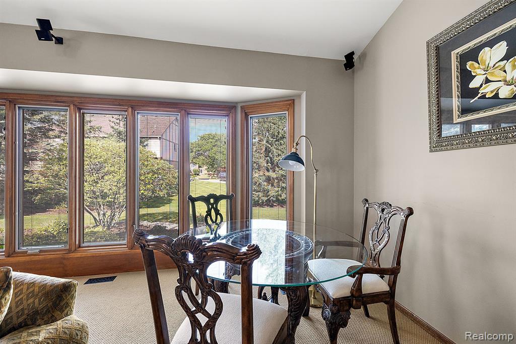 54416 Ridgeview Drive