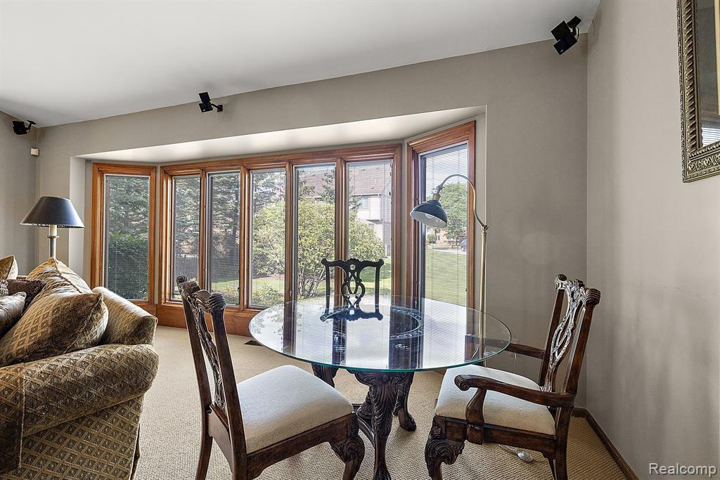 54416 Ridgeview Drive