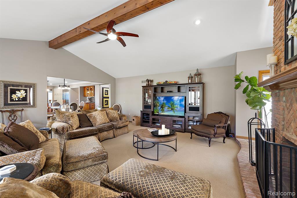 54416 Ridgeview Drive