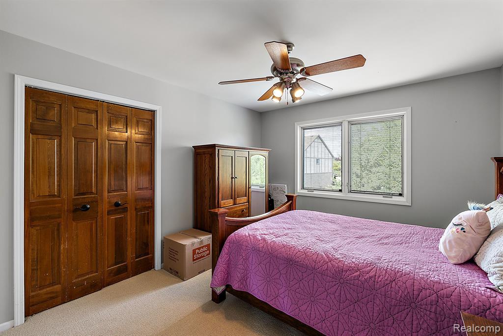 54416 Ridgeview Drive