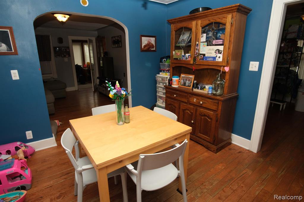 85 E Kalama Avenue