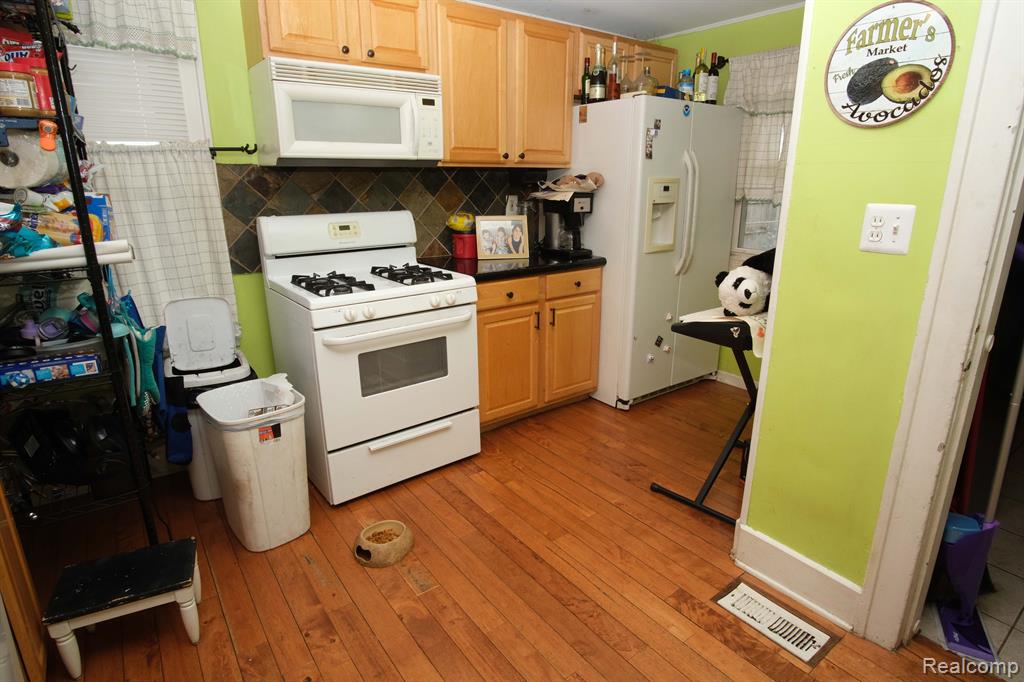 85 E Kalama Avenue