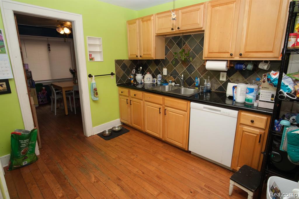85 E Kalama Avenue