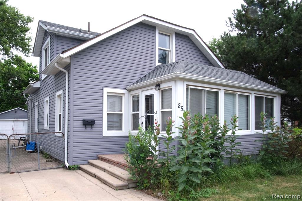 85 E Kalama Avenue