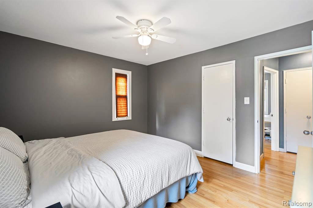 1203 Catalpa Drive # 3