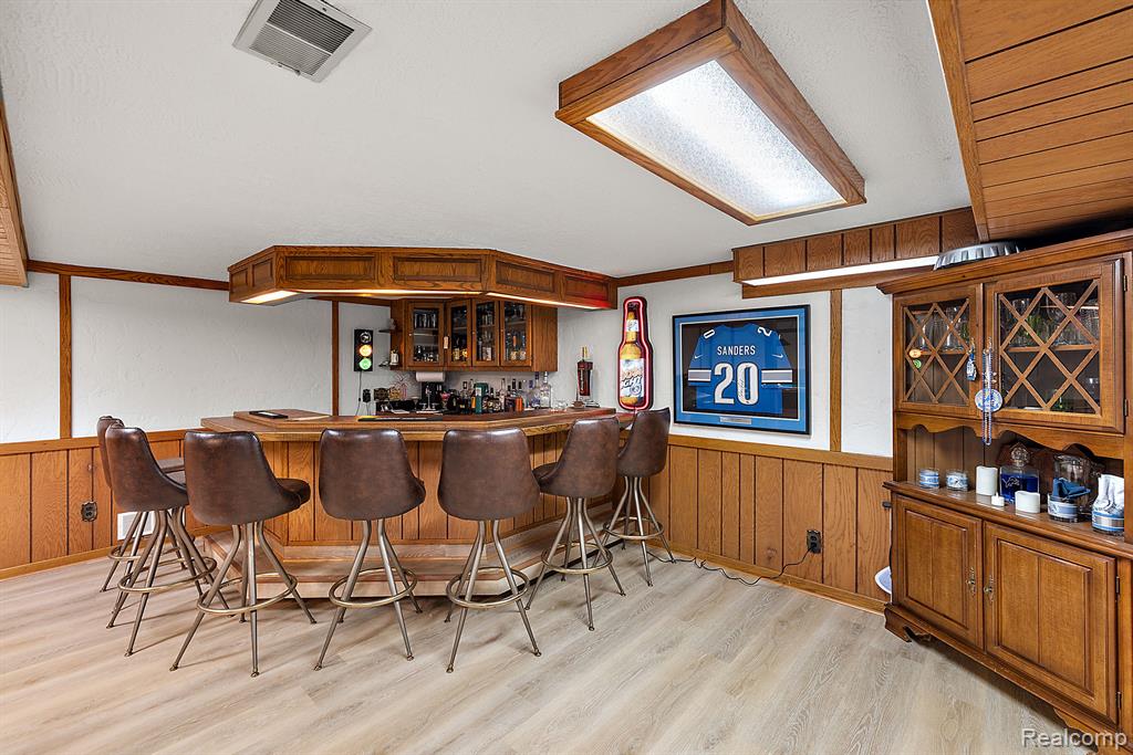 26250 Tennant Street