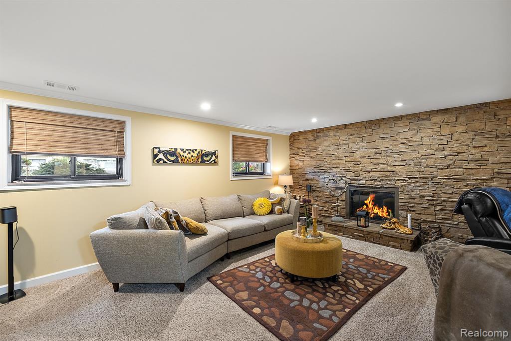 26250 Tennant Street