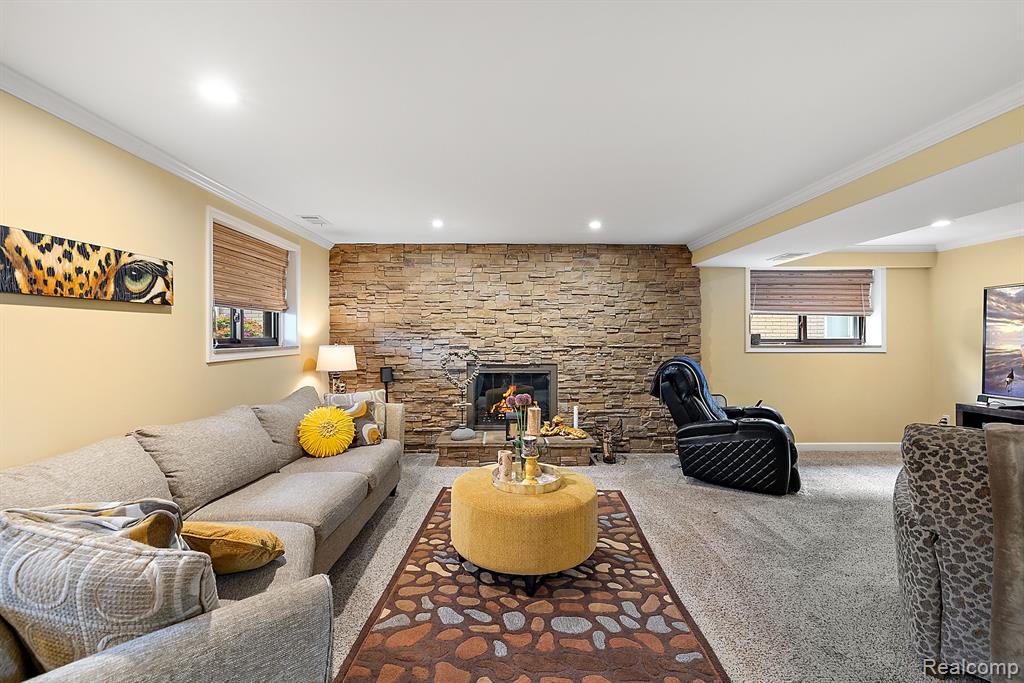 26250 Tennant Street