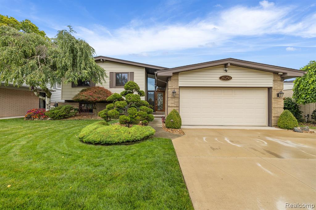 26250 Tennant Street