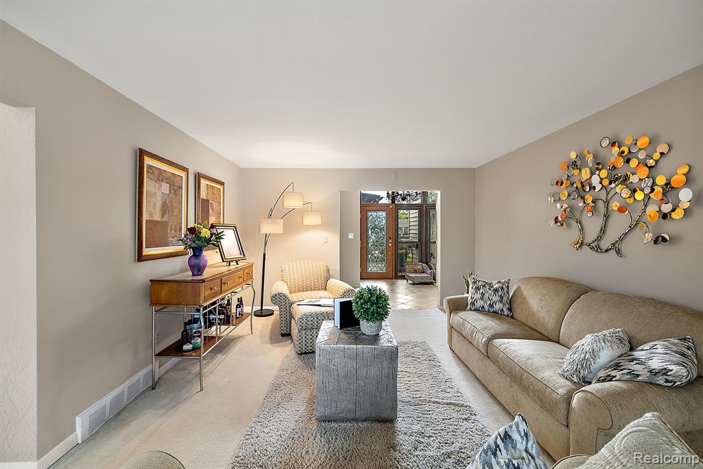 26250 Tennant Street