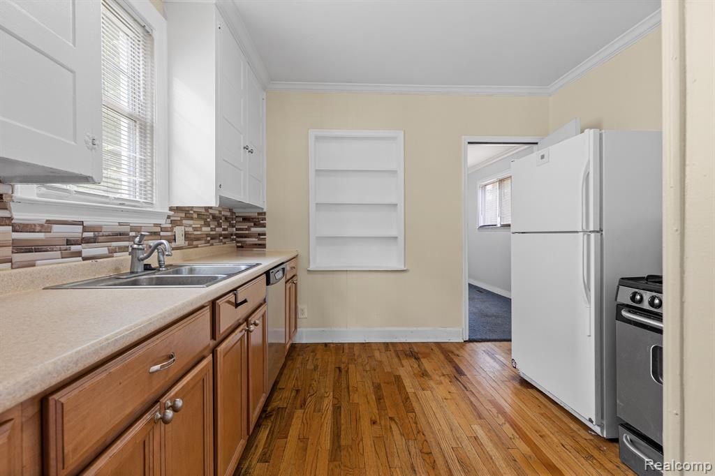 228 W Webster Street