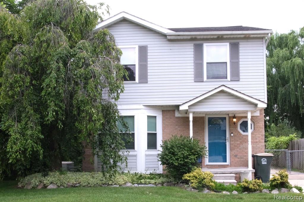 1968 Brookline Street