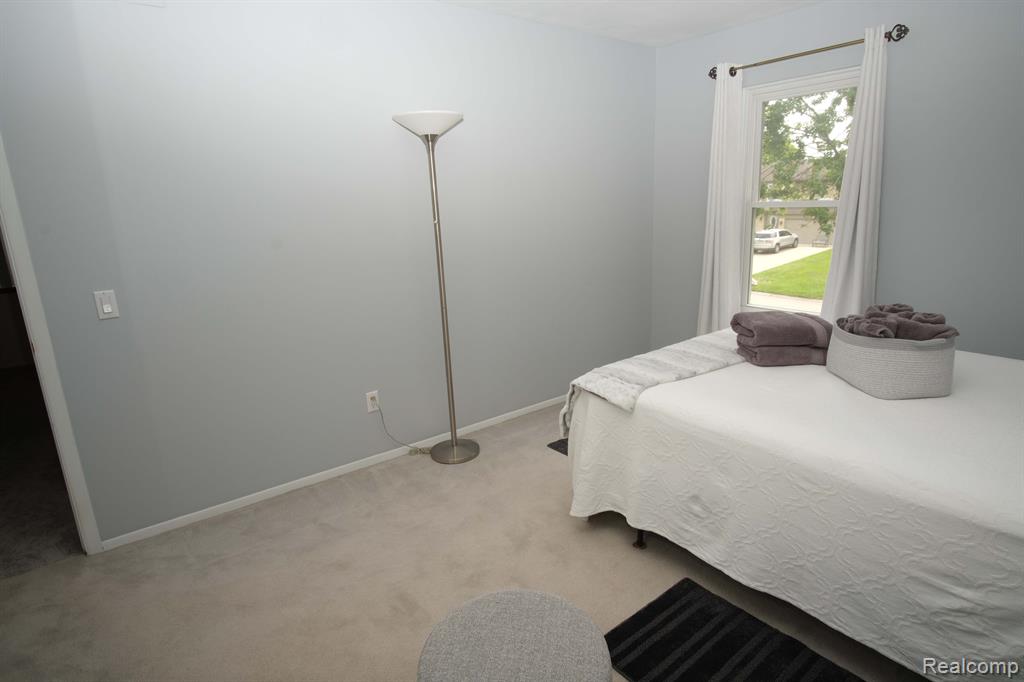 35032 Bunker Hill Drive