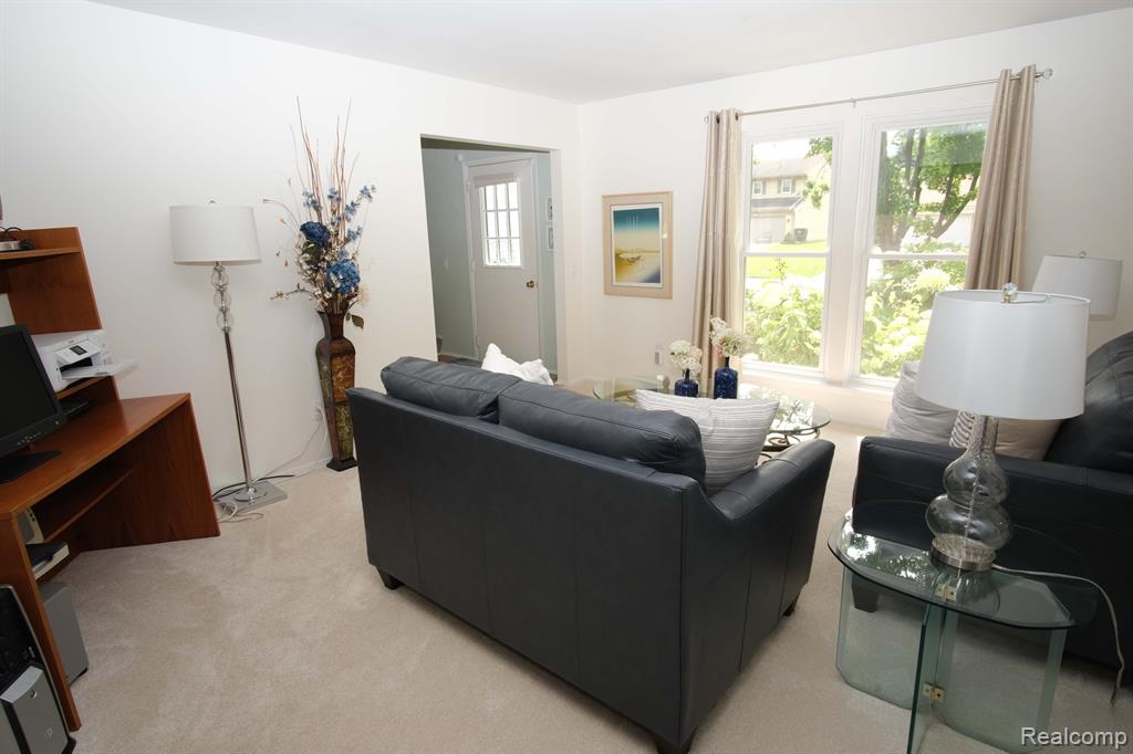 35032 Bunker Hill Drive