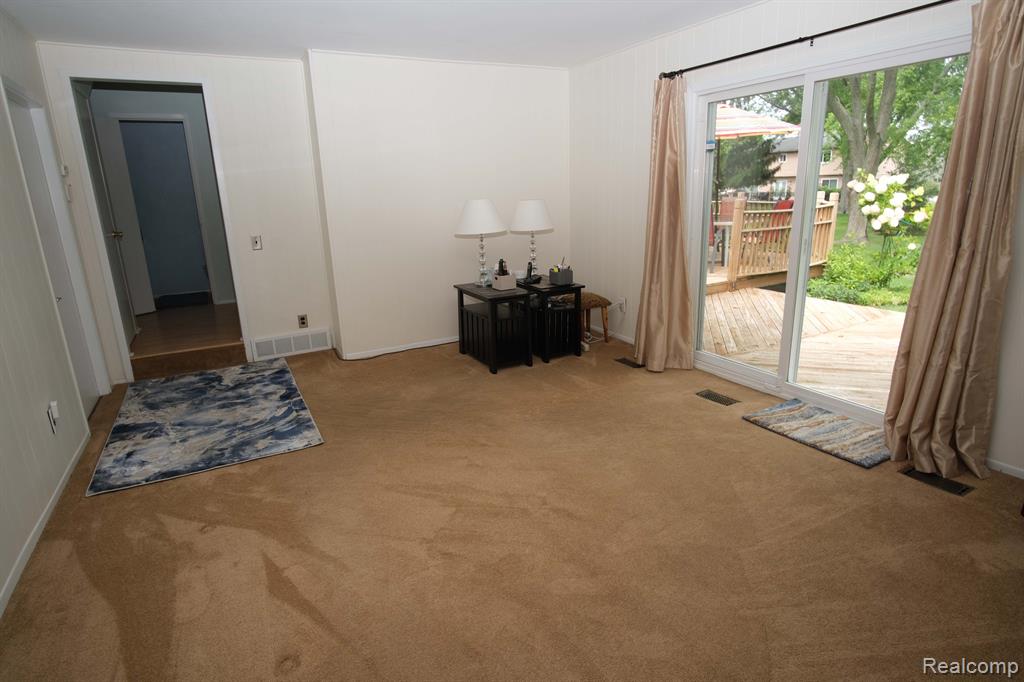 35032 Bunker Hill Drive