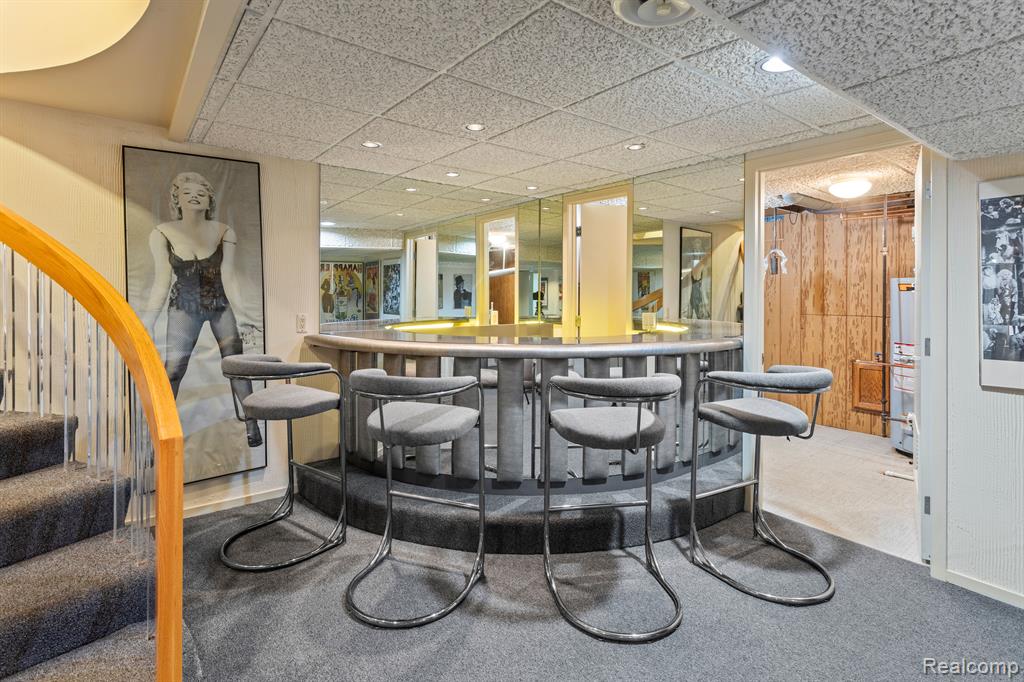 31456 Hunters Circle Drive