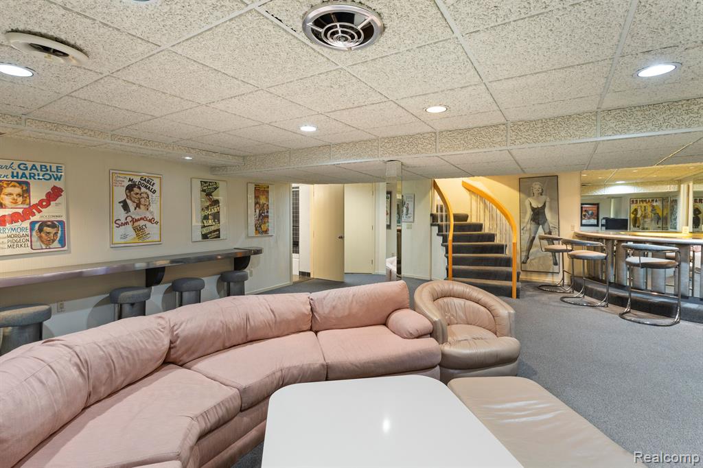 31456 Hunters Circle Drive