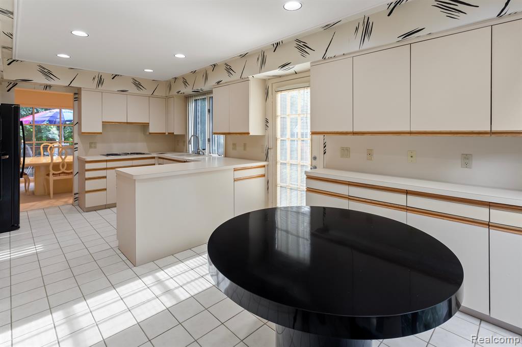 31456 Hunters Circle Drive