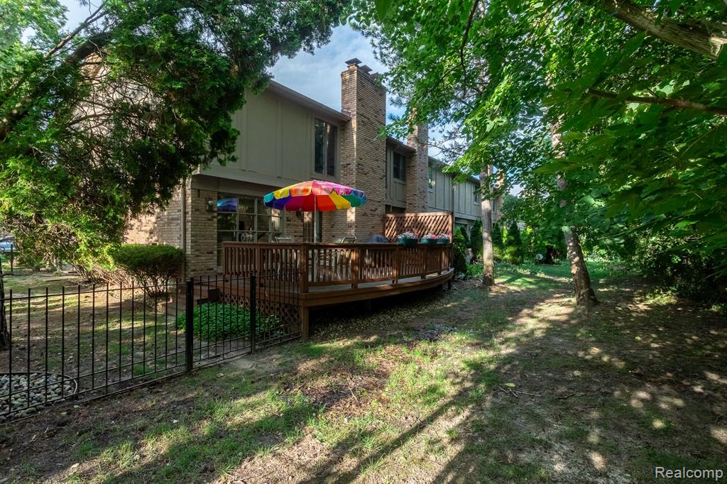 31456 Hunters Circle Drive