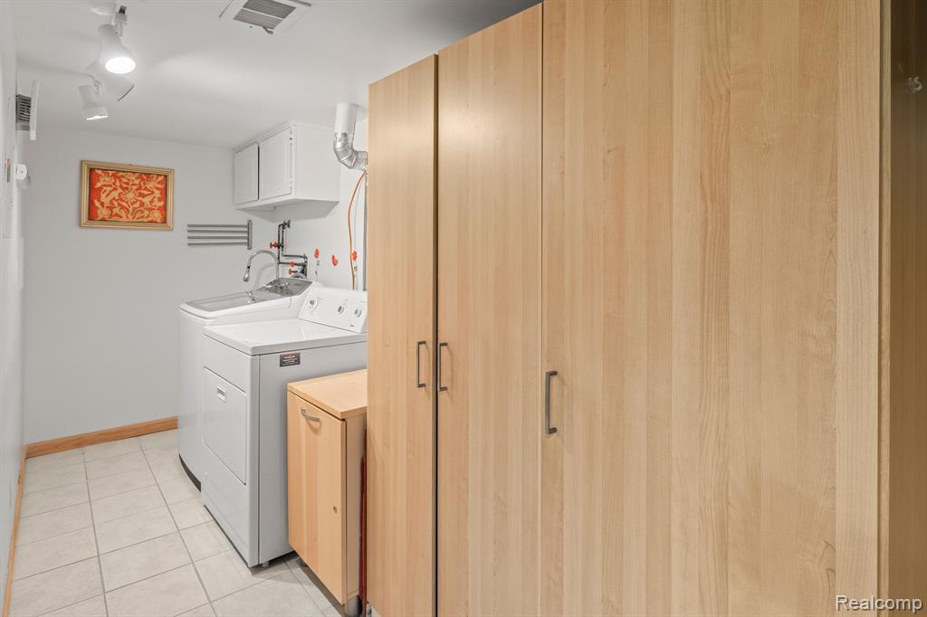 18273 University Park Drive