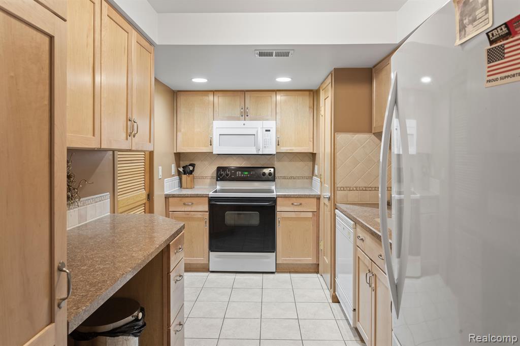 18273 University Park Drive