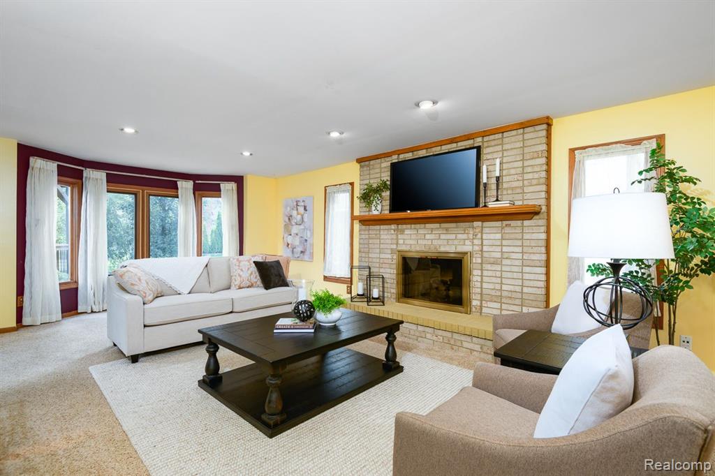 6223 Silverstone Drive