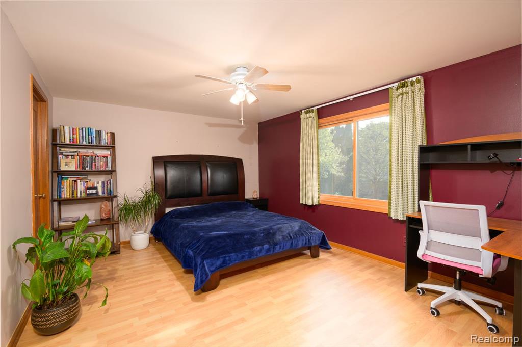 6223 Silverstone Drive