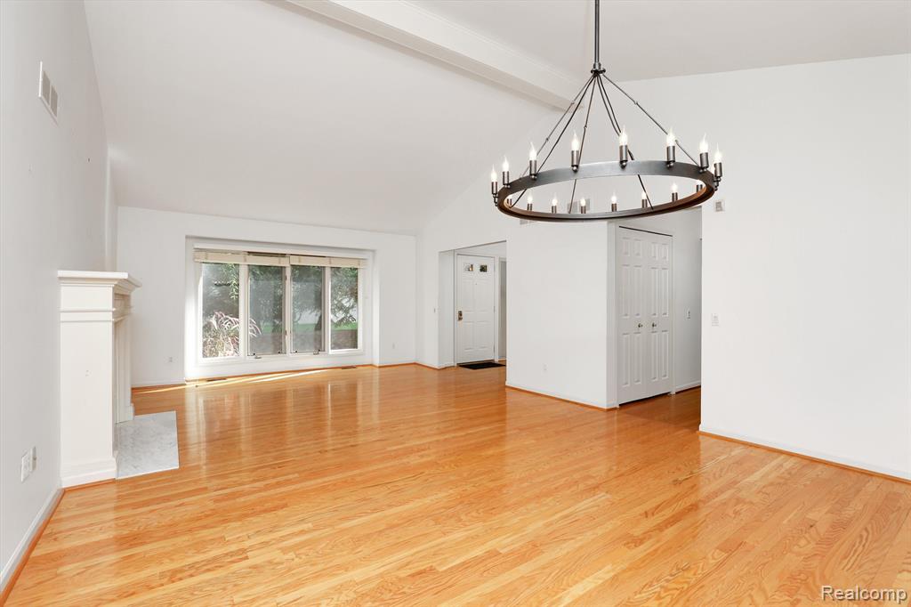 5889 Dawn Ridge Drive