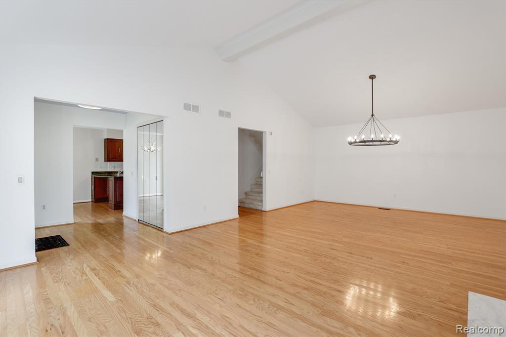 5889 Dawn Ridge Drive