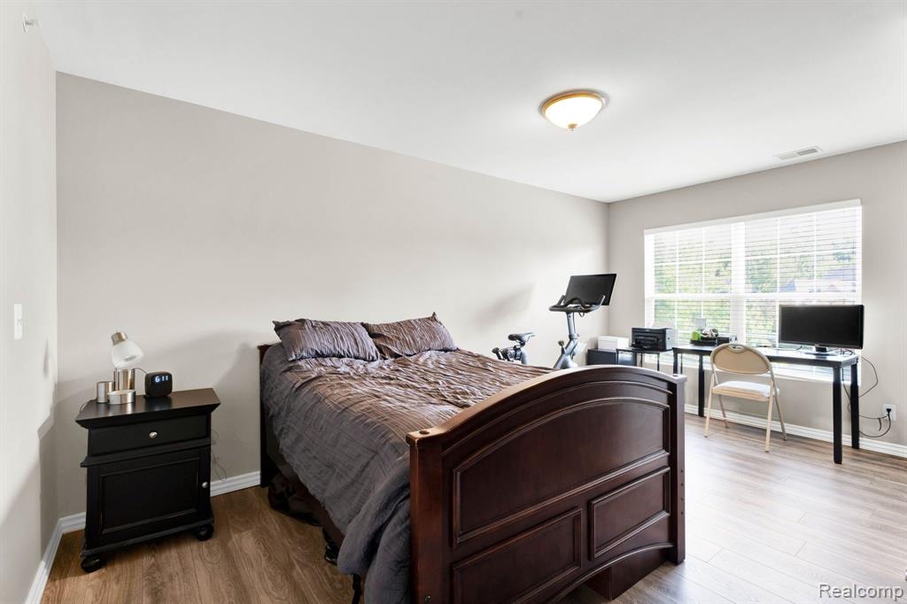 7869 Ambassador Drive