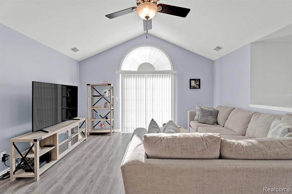 7869 Ambassador Drive