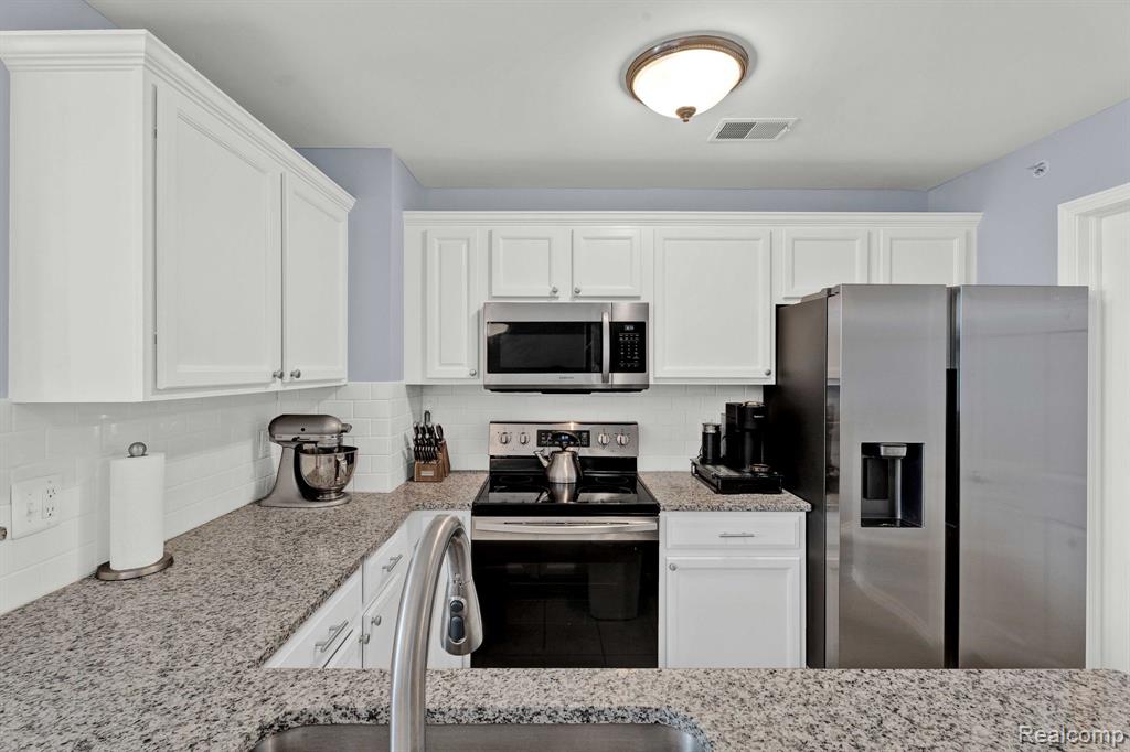 7869 Ambassador Drive