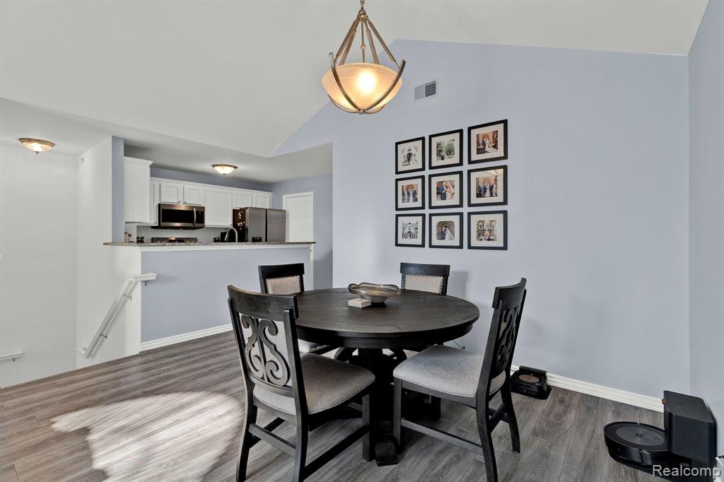 7869 Ambassador Drive