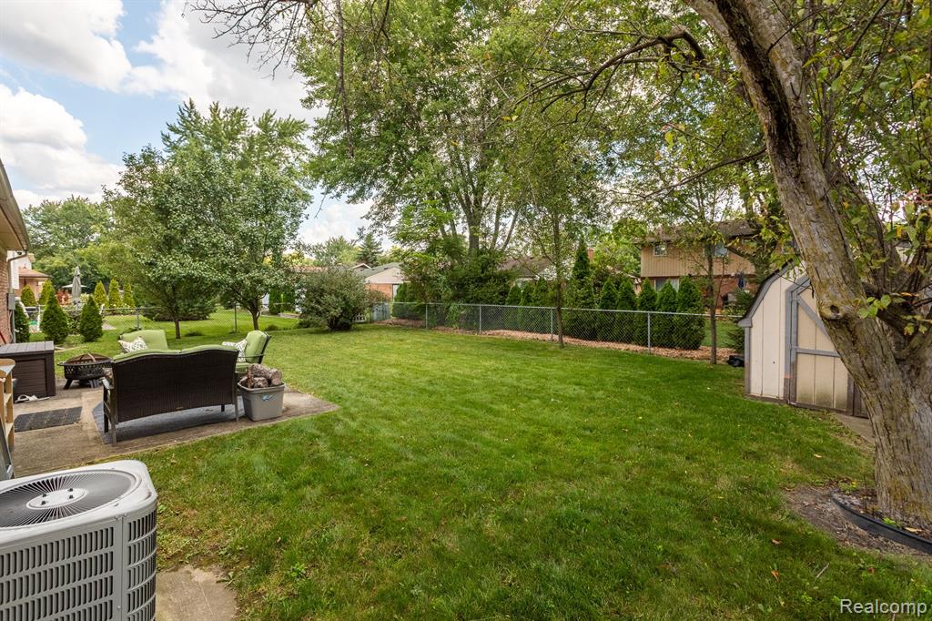 6658 Carriage Hills Drive