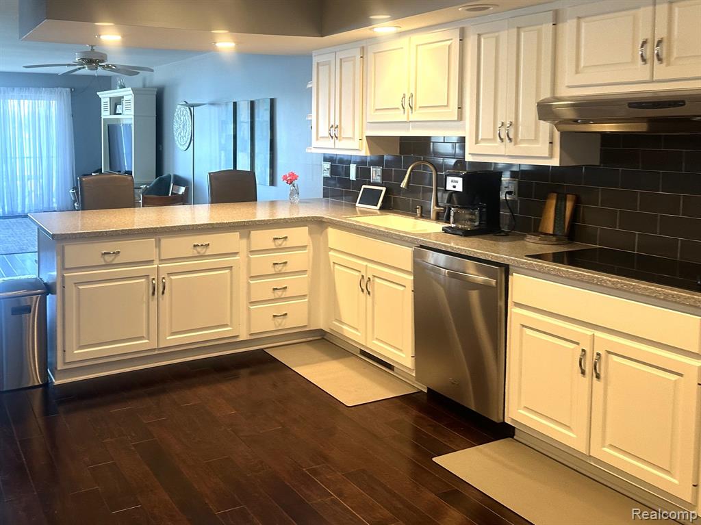 1715 N River Road # 51