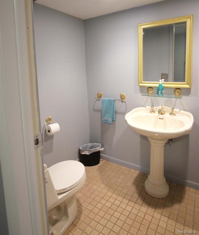 1715 N River Road # 51