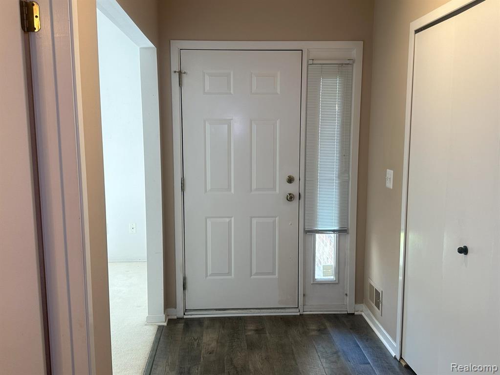 30725 Sandalwood Circle