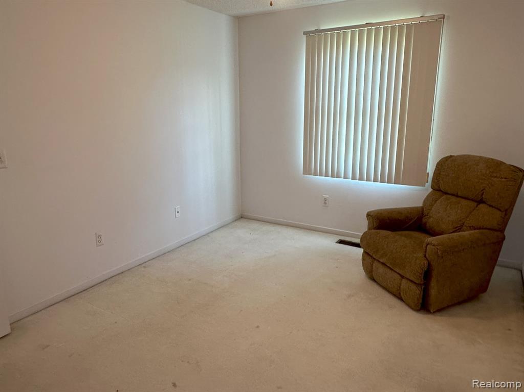 30725 Sandalwood Circle