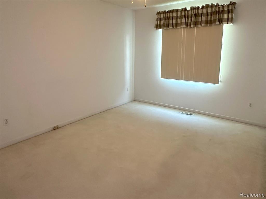 30725 Sandalwood Circle