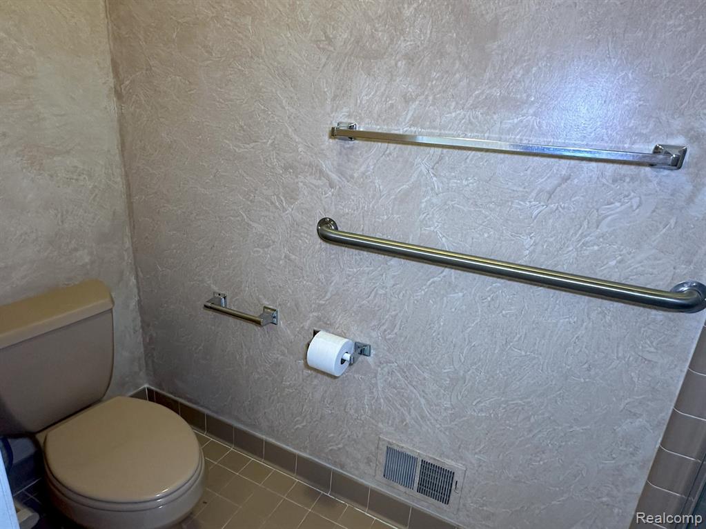 30725 Sandalwood Circle