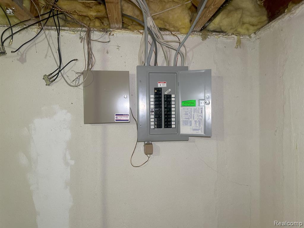 30725 Sandalwood Circle